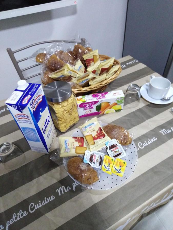 Casa Jonny Leilighet Napoli Eksteriør bilde